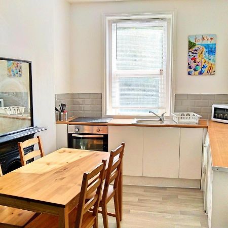 Entire Floor 2 Bedrooms On Westcliff Μπόρνμουθ Εξωτερικό φωτογραφία